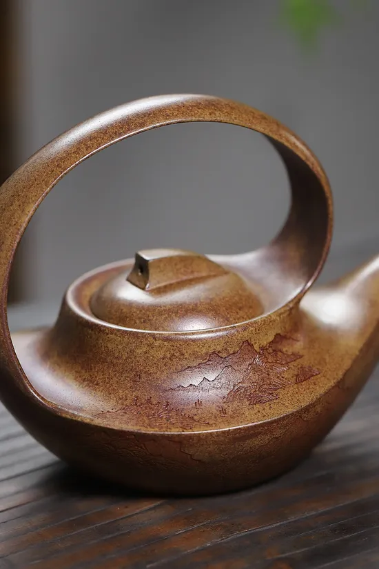 Zisha Teapots: Quhu Tiliang | 1950 CNY 4