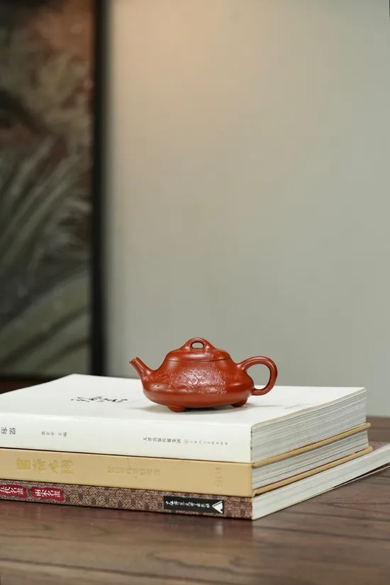 Zisha Teapots: CNY 1500 | 130cc capacity | Zhuni clay 4