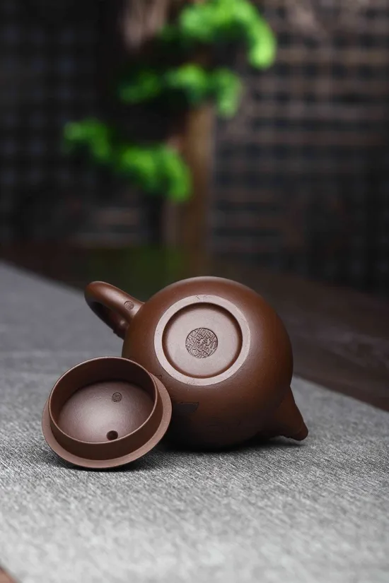 Zisha Teapots: Dragon Egg | 2100 CNY 4