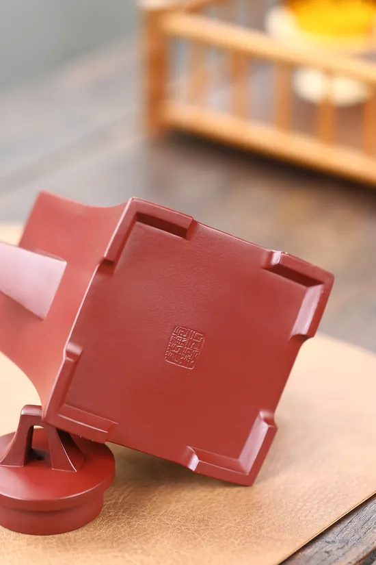Zisha Teapots: premium dragon blood clay | 500cc capacity 1