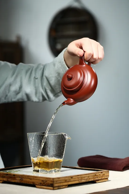 Zisha Teapots: Da Hong Pao clay | Yang Junbao crafted | 2400 CNY 1