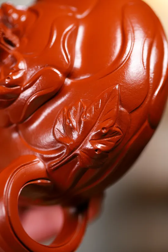 Zisha Teapots: Wind-Swept Hibiscus | Da Hong Pao clay 4