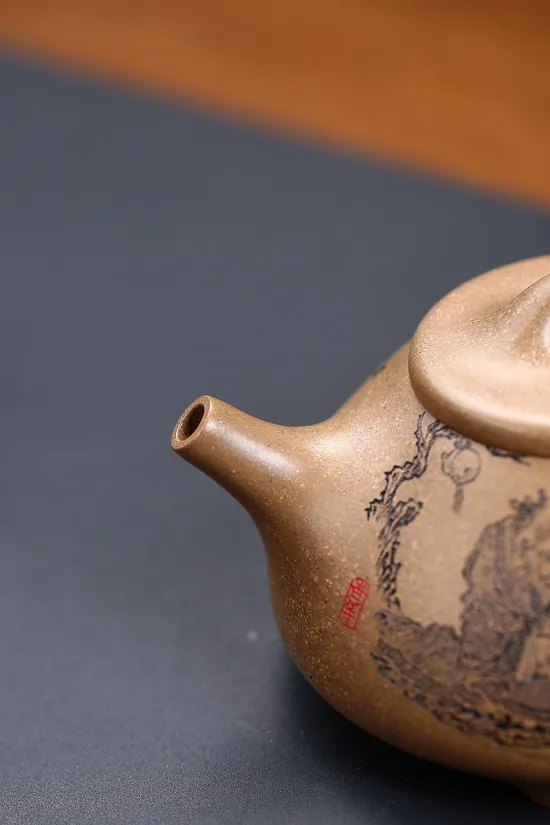 Zisha Teapots: 3900 CNY | Duan clay 3