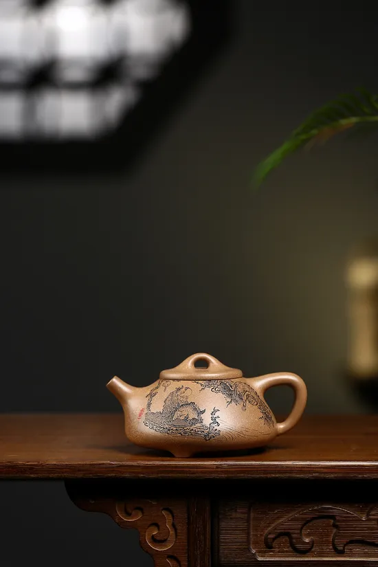 Zisha Teapots: 3900 CNY | Duan clay 9