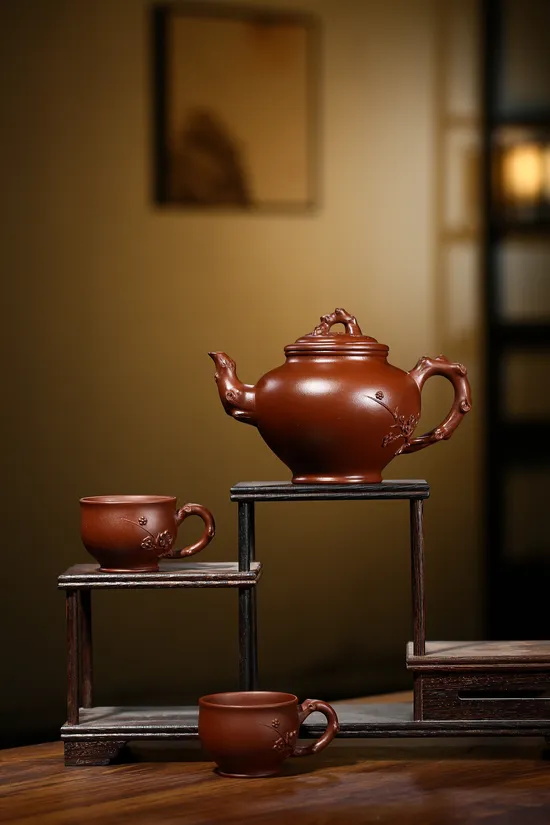 Zisha Teapots: Spring Herald Set | family-stored No. 4 well bottom slot clear clay 3