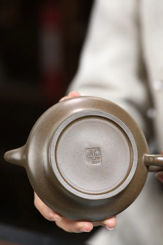 Zisha Teapots: Xu Bian | 2100 CNY 3