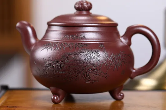 Zisha Teapots: 3300 CNY | Three-Legged Dragon Pearl 2