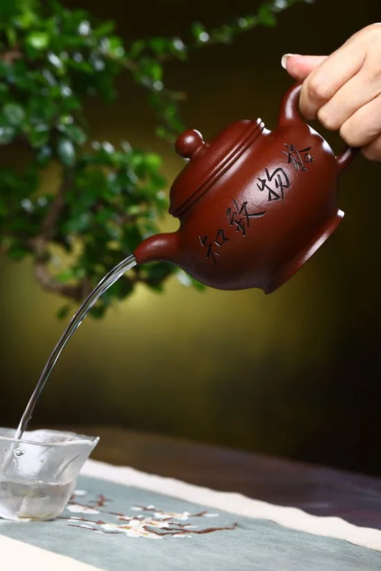Zisha Teapots: Tang Tian | red dragon skin clay 3