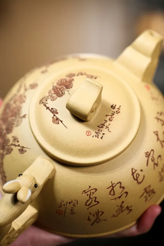 Zisha Teapots: Master Lu Zhongjun | 500cc capacity 8