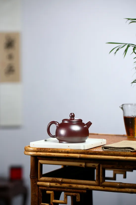 Zisha Teapots: Jinlong Blood Clay | Fully Handmade Palace Lantern 4