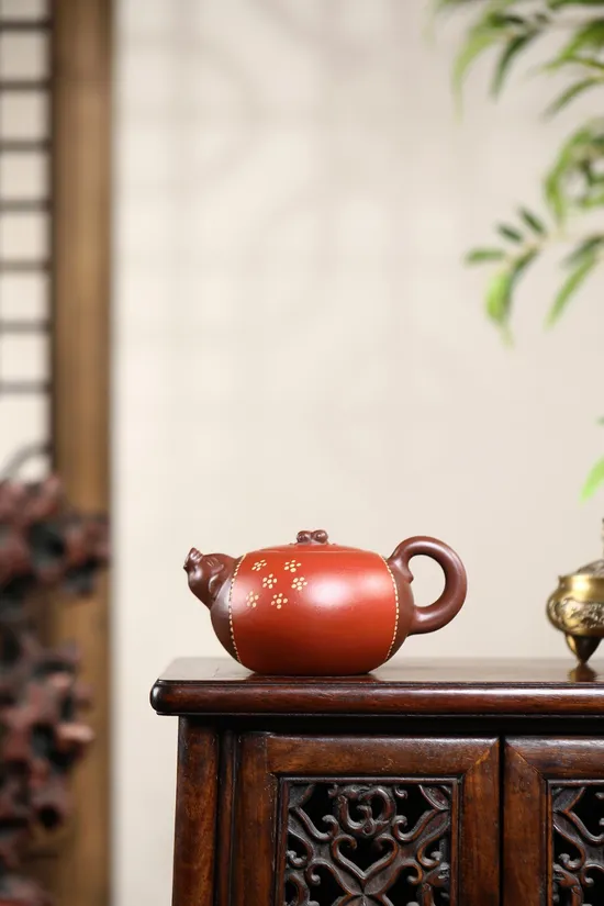 Zisha Teapots: Fuhu | 1440 CNY 2