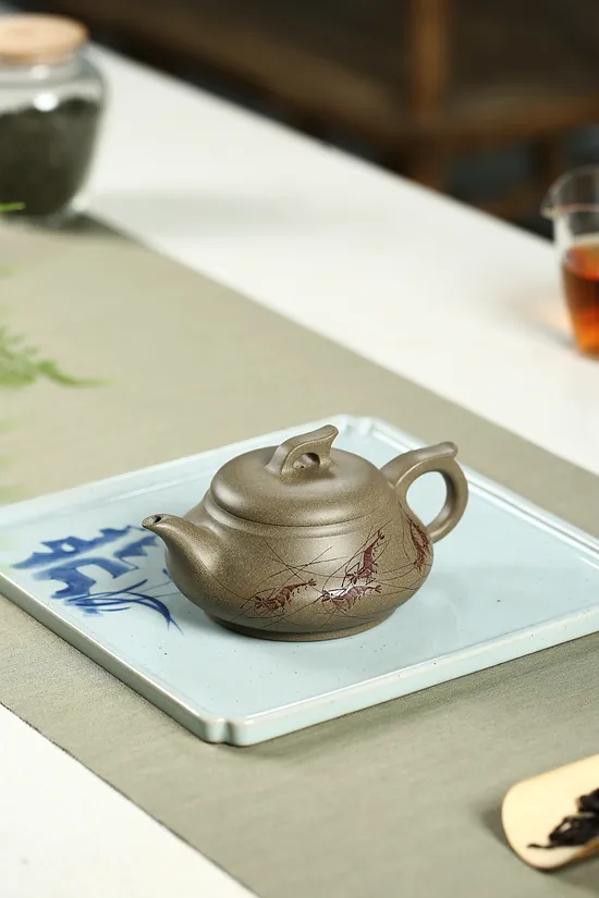 Premium Yixing Clay Teapot | Artisan-Crafted Zisha Pottery 1
