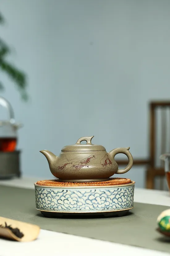 Premium Yixing Clay Teapot | Artisan-Crafted Zisha Pottery 7