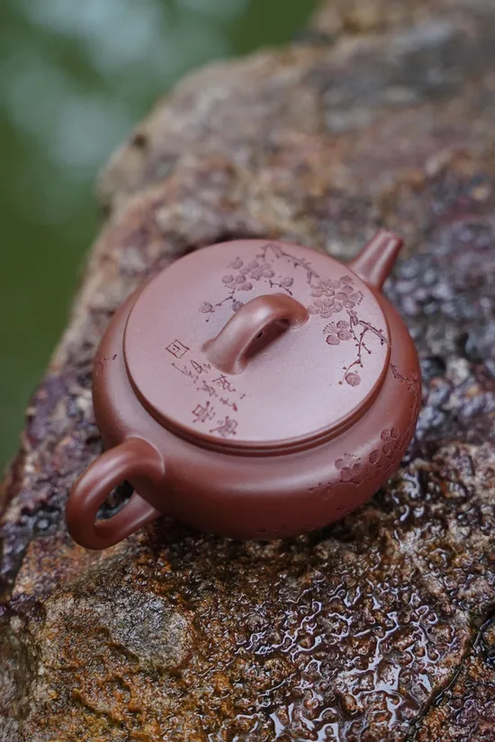 Handcrafted Yixing Teapot - Antique Design & Premium Zisha Clay 3