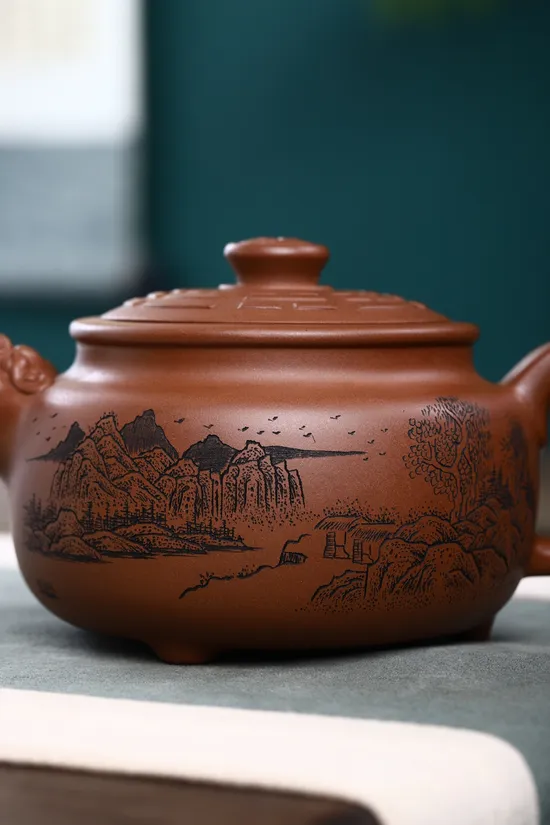 Handcrafted Yixing Clay Teapot – Artisan Teaware & Collectible 5