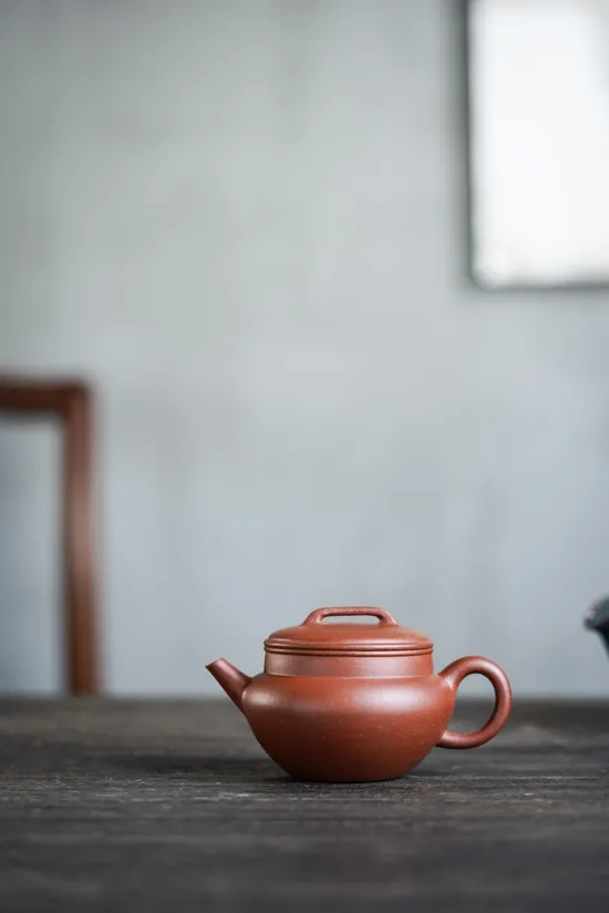 Yixing Zisha Teapot | Handcrafted Clay Teapot with Hongjiangpo Clay 5