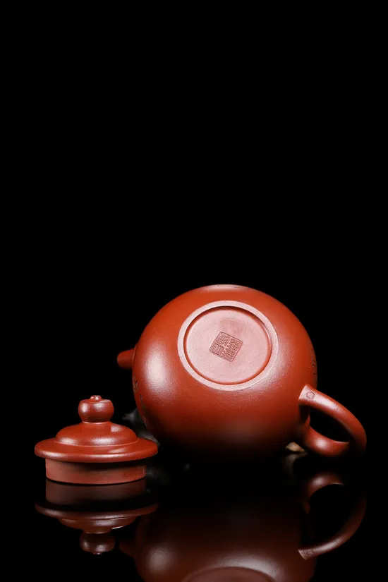 Zisha Teapots: 6000 CNY | Hongpilong clay 7