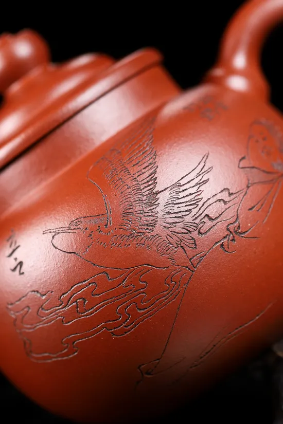 Zisha Teapots: 6000 CNY | Hongpilong clay 9