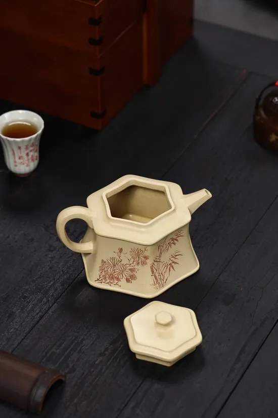 Premium Yixing Zisha Clay Teapot - Authentic Craftsmanship, 450CC 5