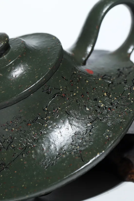Zisha Teapots: 3300 CNY | 290cc 7