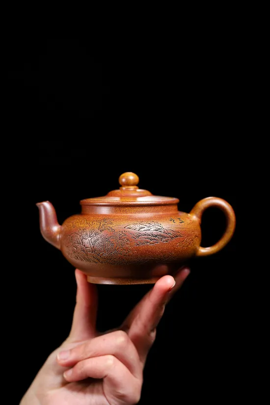 Zisha Teapots: Flat Lantern | Golden Sand 1