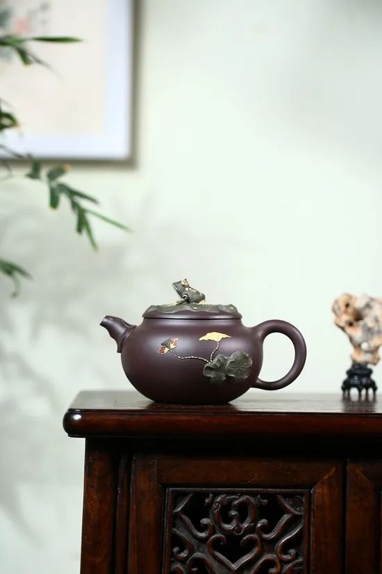 Zisha Teapots: Bao Yuhua | original mine old purple clay 1
