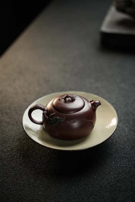 Zisha Teapots: aged purple clay | hand-paste-on flower technique 5