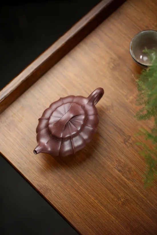 Yixing Zisha Teapot: Handcrafted Collectible by Master Wang Fang 5