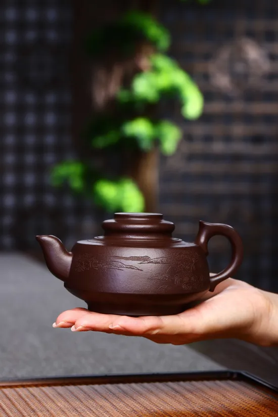 Premium Yixing Zisha Teapot | Handcrafted Collectible Tea Art 2