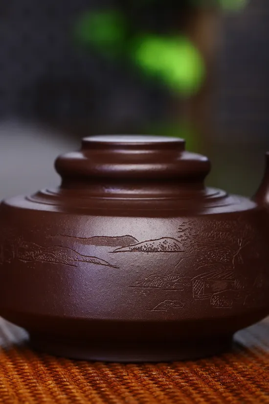 Premium Yixing Zisha Teapot | Handcrafted Collectible Tea Art 3