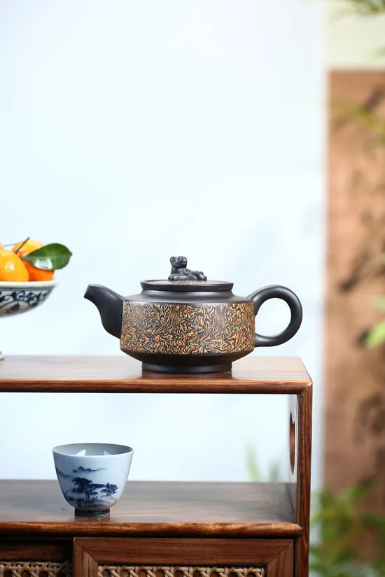 Zisha Teapots: Tiger's Vigor | 1440 CNY 3