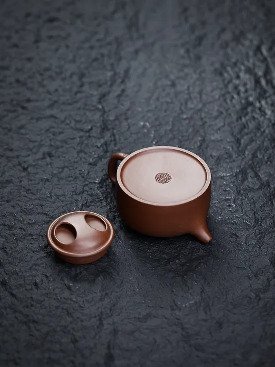 Zisha Teapots: Ox-Lid Lotus Seed | premium purple clay 2