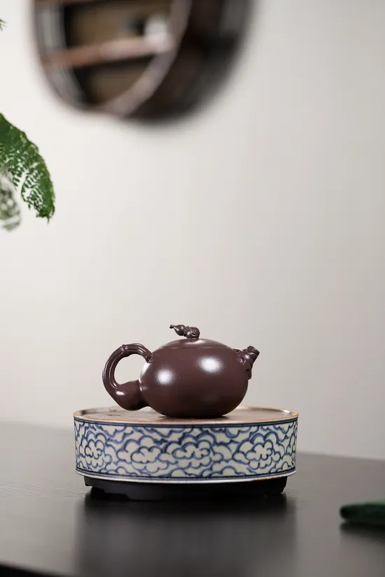 Zisha Teapots: Yang Junbao | Da Shui Tan old Tianqing clay 6