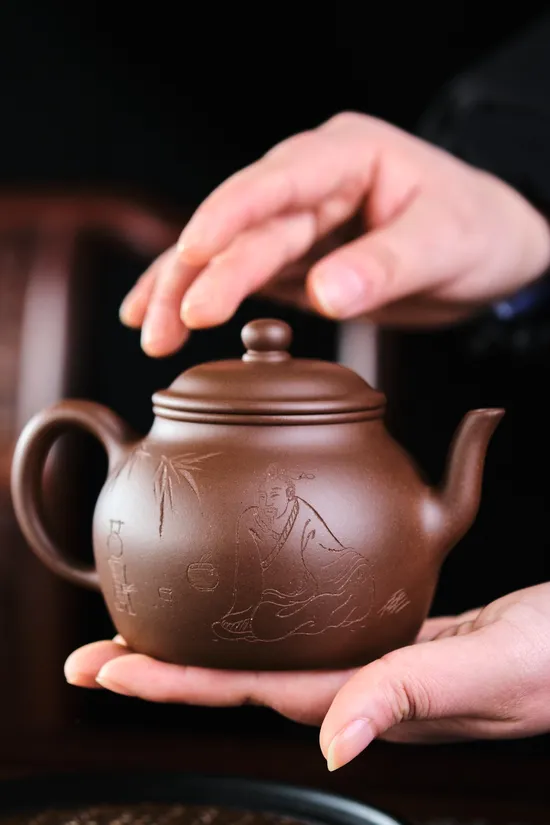 Yixing Zisha Teapot | Handmade Purple Clay Artisan Pottery 5