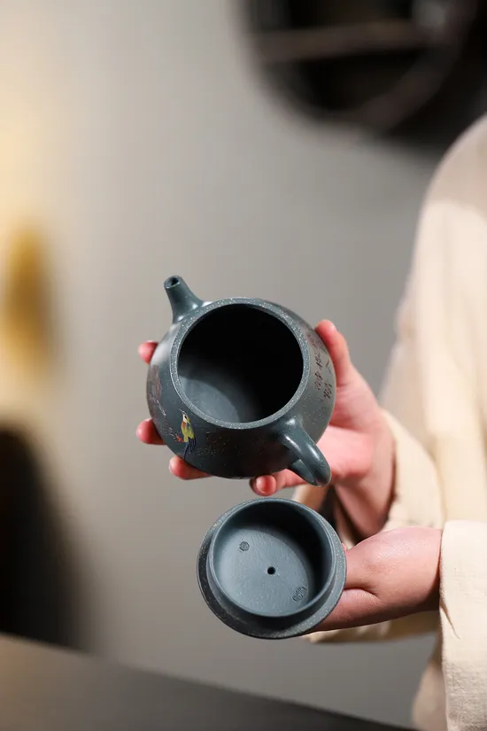 Zisha Teapots: 2 | 700 CNY | Yang Junbao | Jingzhou Snowflake Green Clay 6