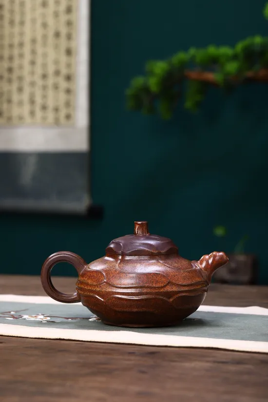 Luxury Yixing Teapot – Rare Dragon Bone Clay Collectible Art 2