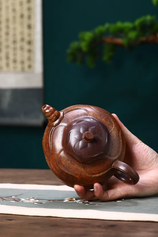 Luxury Yixing Teapot – Rare Dragon Bone Clay Collectible Art 5