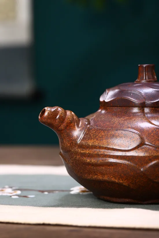 Luxury Yixing Teapot – Rare Dragon Bone Clay Collectible Art 7