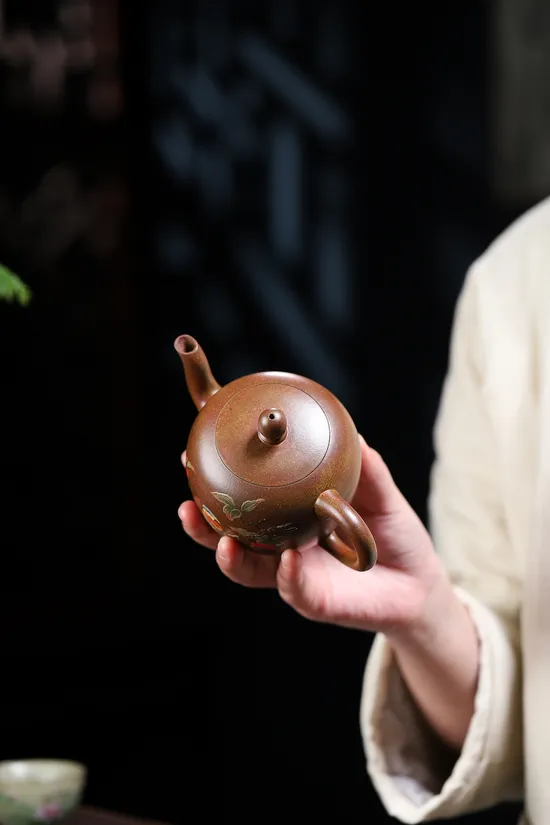 Zisha Teapots: Yang Junbao | premium gold duan clay 2