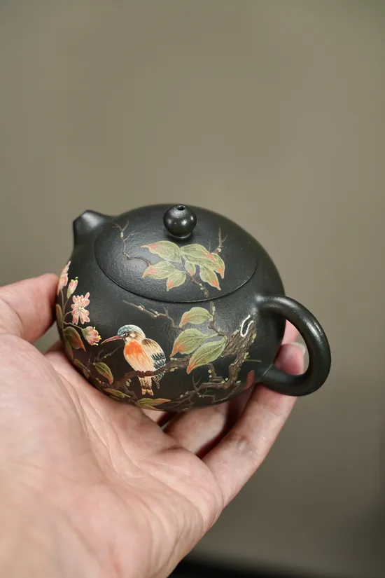 Zisha Teapots: 1440 CNY | premium original mine green clay 6