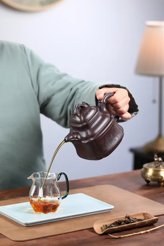 Zisha Teapots: 21 | 000 CNY | Master Li Changhong 7