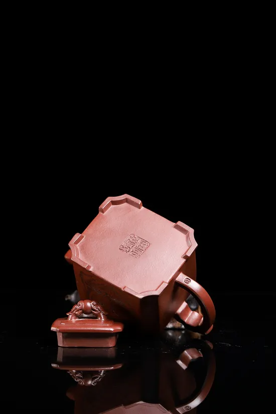 Zisha Teapots: Shen Yinhu | Chu Lizhi 1