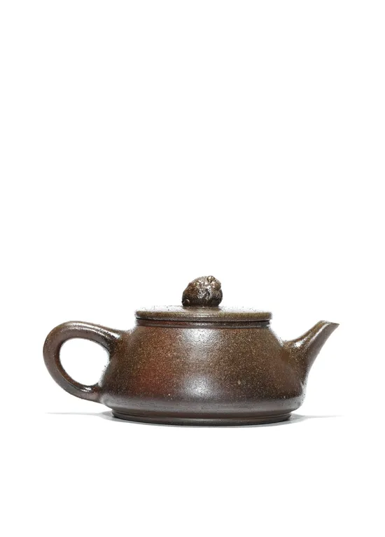 Premium Yixing Clay Teapot | Ancient Craftsmanship & Best Value 1
