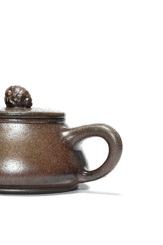 Premium Yixing Clay Teapot | Ancient Craftsmanship & Best Value 3