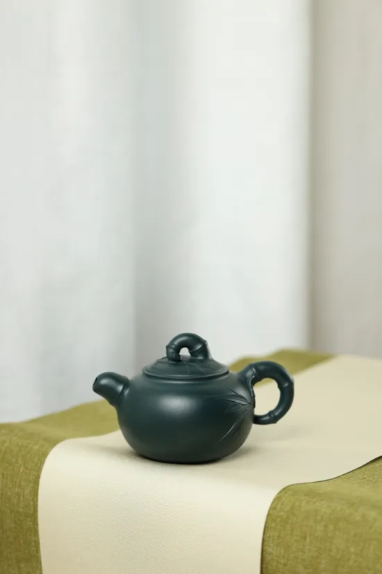 Zisha Teapots: Bamboo Report of Peace and Safety | 2700 CNY 2