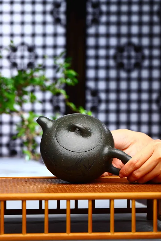Zisha Teapots: Ruyi Xishi | 2100 CNY 3