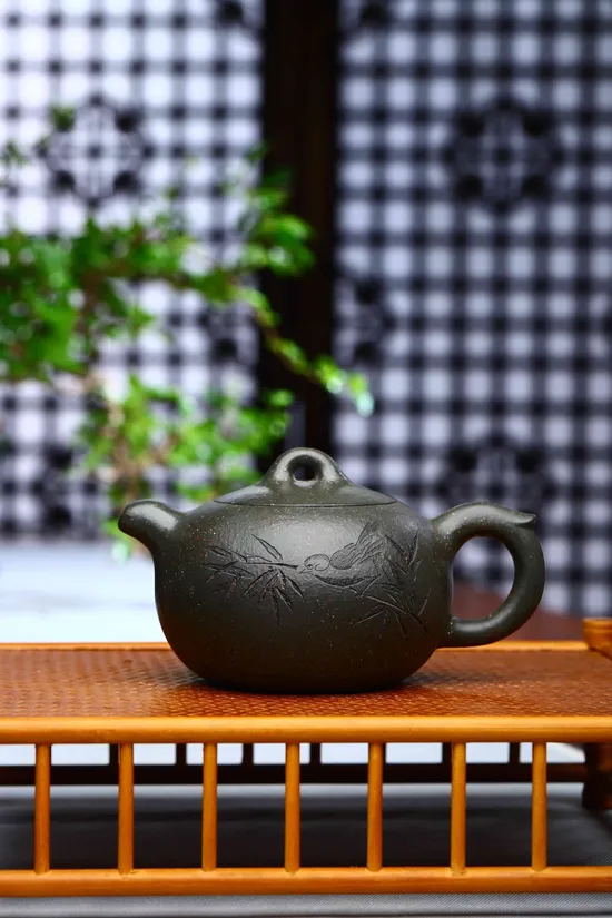 Zisha Teapots: Ruyi Xishi | 2100 CNY 5