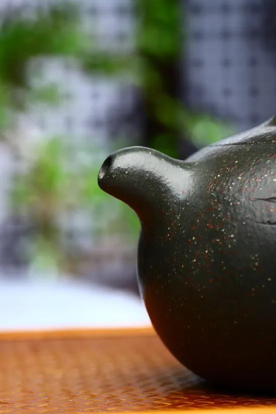 Zisha Teapots: Ruyi Xishi | 2100 CNY 6