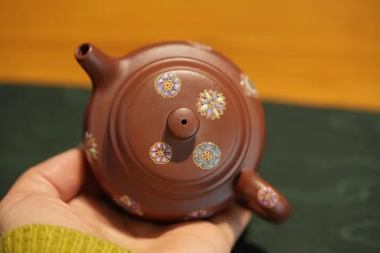 Yixing Zisha Teapot | Handcrafted Cloisonné Artistry 1
