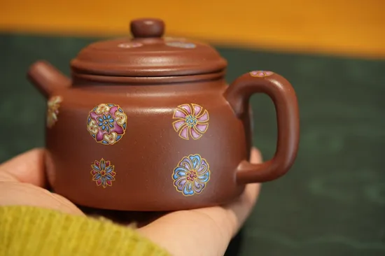 Yixing Zisha Teapot | Handcrafted Cloisonné Artistry 3